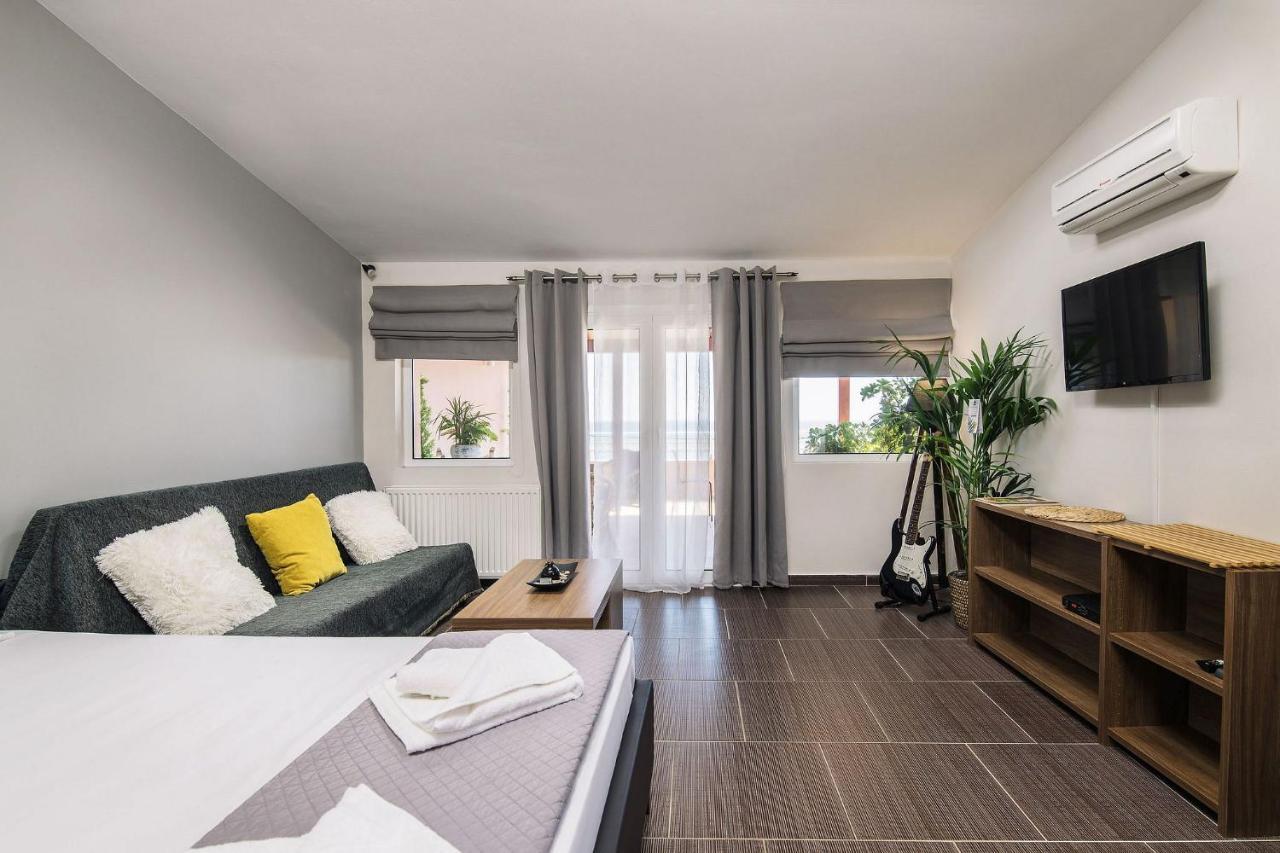 Level 3 Sea View Studio Планос Экстерьер фото
